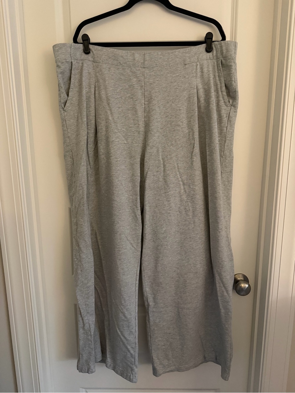 NWT Aerie thin sweatpants - Picture 6 of 7